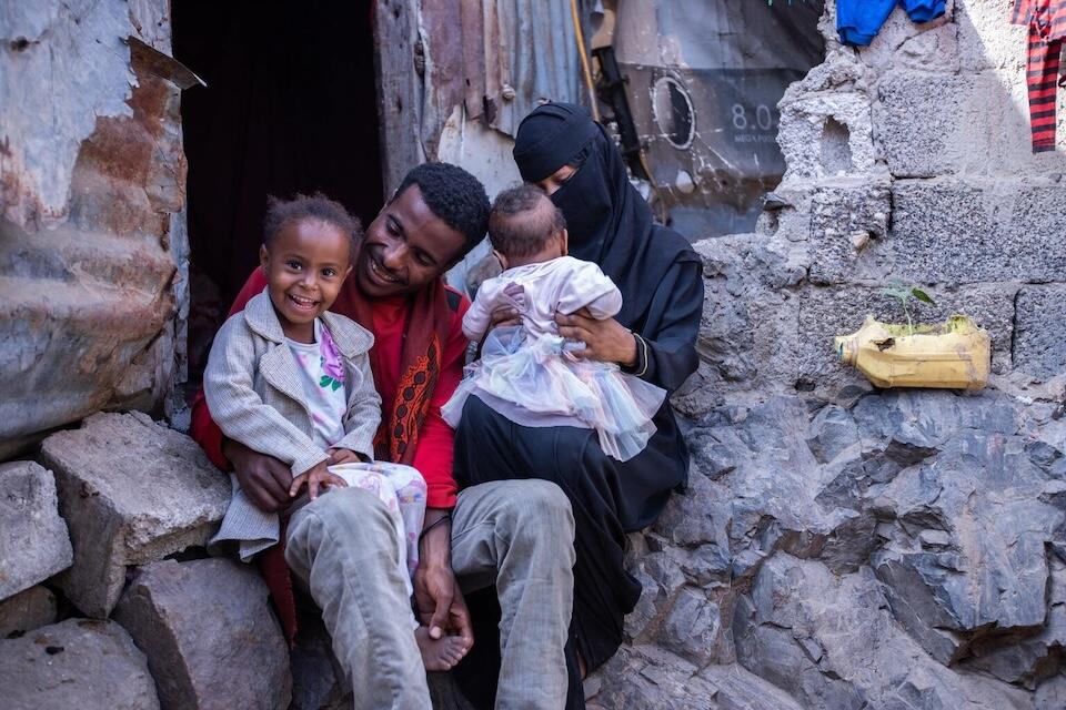 Yousra, Osama and two of their daughters in Taizz, Yemen.