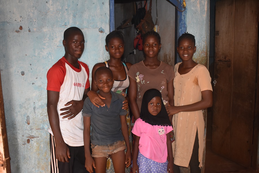 18-year-old Fatima Kamara (right) and her five siblings lost their mother and father to Ebola in 2014. UNICEF Sierra Leone.
