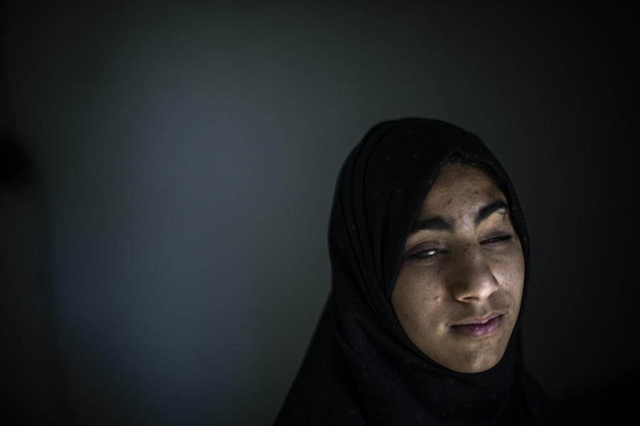 Zainab, 14, has few memories of the day in March 2020 she was blinded when unexploded ordnance detonated near Basra, Iraq, blinding her and killing her mother on the spot. 