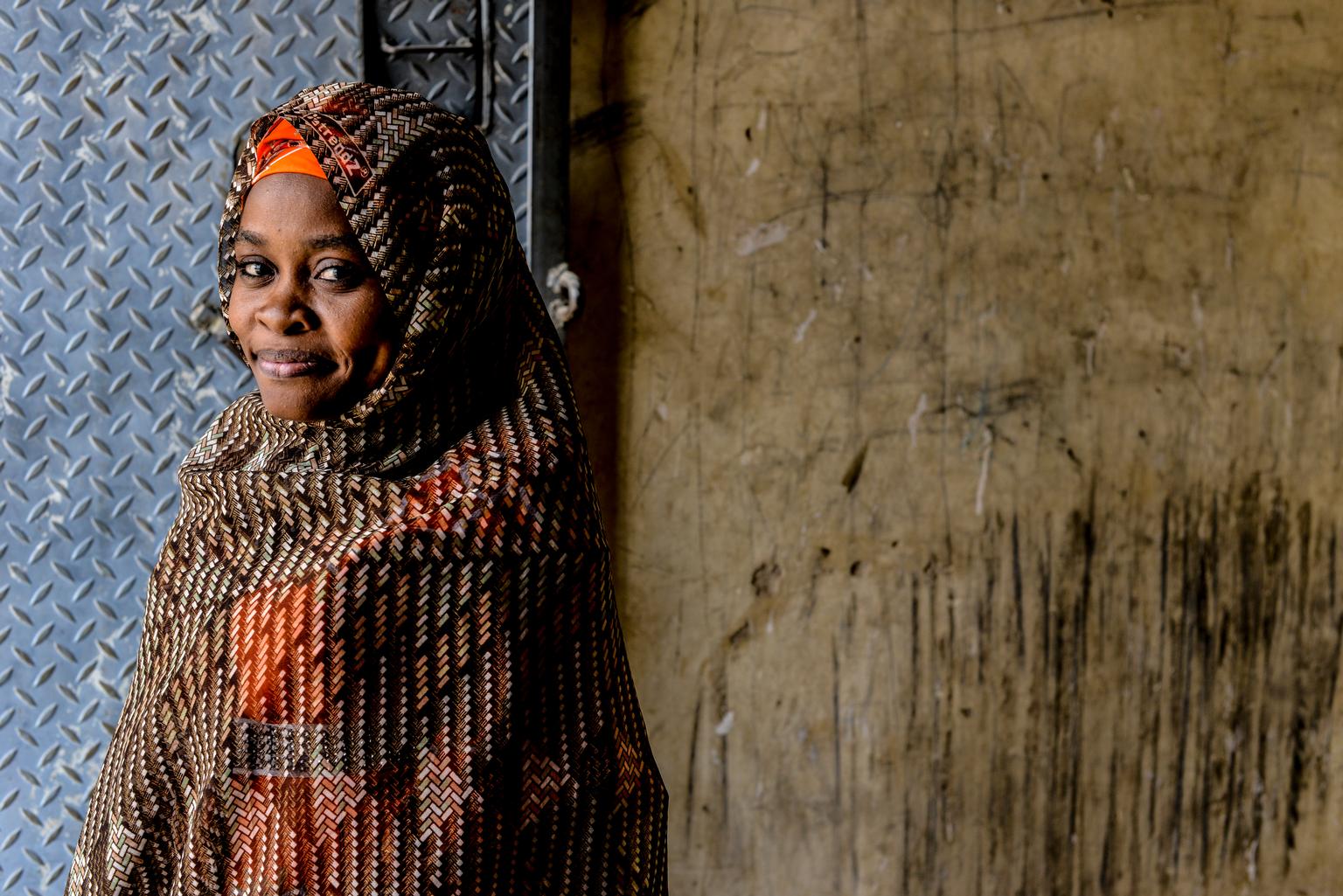 Polio survivors like Amina Abdullhidiso who help convince families to vaccinate their children have helped raise Nigeria's immunization rates. © UNICEF/NYHQ2015-0681/Rich