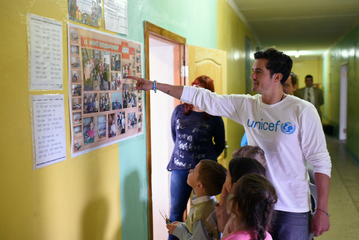 UNICEF Goodwill Ambassador Orlando Bloom visits School #13 in Slovyansk as part of a visit to conflict-hit eastern Ukraine to raise awareness of the global education crisis facing children in emergencies.  