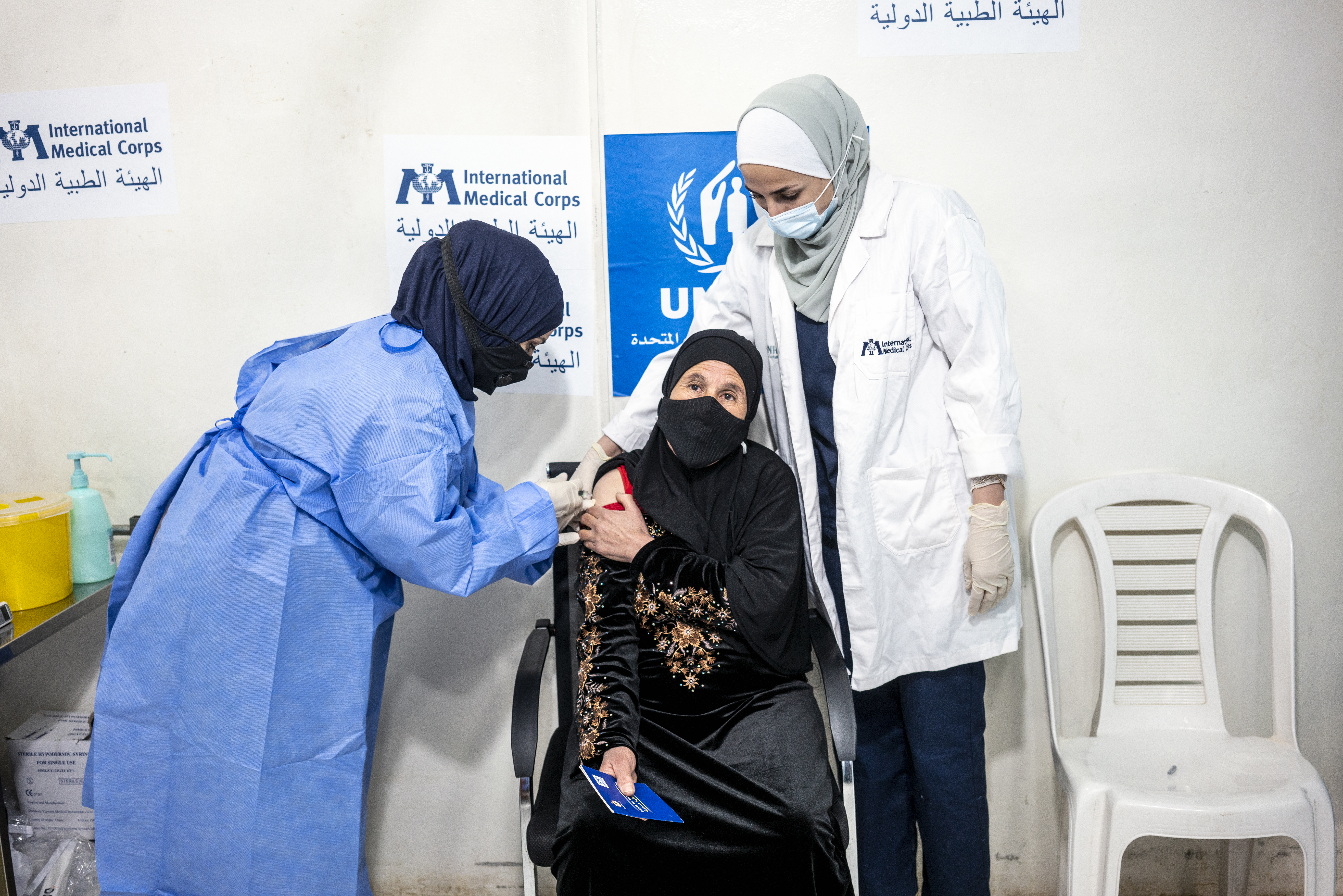 In Jordan, refugees are eligible for COVID-19 vaccination along with Jordanians and those of other nationalities. 