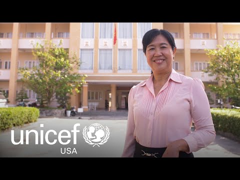 Thumbnail for video UNICEF and Le Thi Phien Won't Stop Protecting Every Child