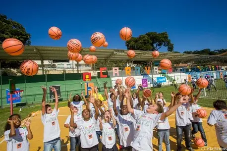 Kids with basketballs