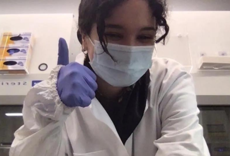 Research assistant Bouchra Benghomari at work in a lab at Rockefeller University in New York City. 