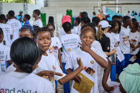 On Sept. 21, 2023, in Monapo District, Nampula Province, Mozambique, girls and boys participated in UNICEF-supported activities designed to encourage young people to avoid early marriage. 