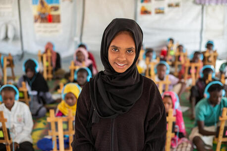 Shaimaa, 14, inside the UNICEF-supported Makanna ('our space' in Arabic) at El Gox gathering point in Kosti, White Nile state, Sudan.