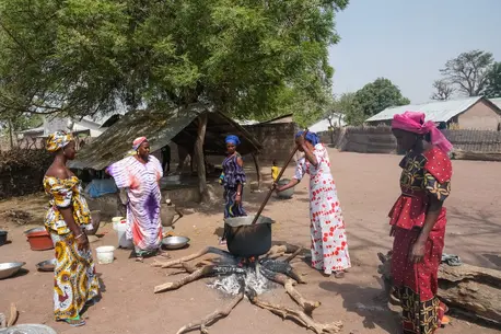 : In Abbecouta, Senegal, women boil water, a hygienic practice that Hassanha Sow emphasized as part of his role in the UNICEF-supported Community-led Total Sanitation initiative. Boiling water before use can purifying water to ensure the elimination of bacteria and viruses leading to healthier communities. 