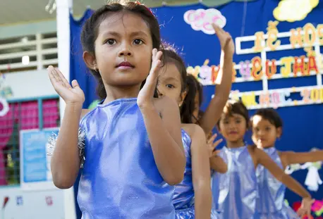 Child Clapping