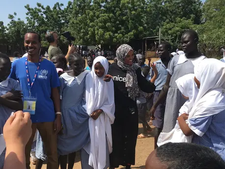 Somali-American model and UNICEF Ambassador Halima Aden visits Kenya's Kakuma Refugee Camp, where she was born in 1997. Unicef, Halima Aden, Teen Vogue, refugees, migrant children, Kakuma refugee camp, immigration policy, immigrants' rights
