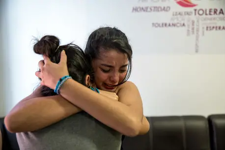 HOW UNICEF SUPPORTS AND PROTECTS CHILD MIGRANTS EVERY STEP OF THE WAY