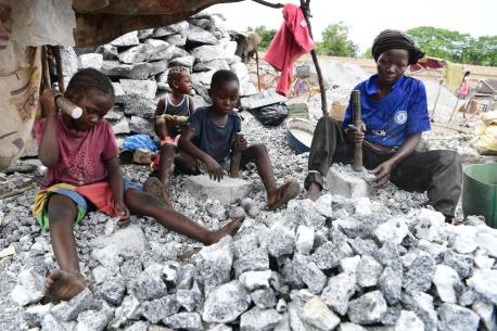 Children and parents often work side by side in the mines in Burkina Faso.