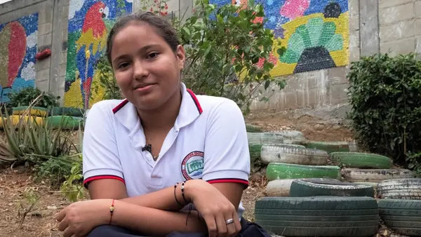 Josveglys, a 13-year-old girl from Venezuela, is benefiting from an ECW-supported UNICEF program in Colombia. 