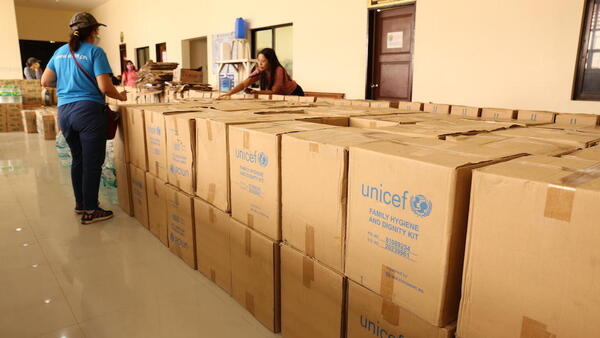 UNICEF Philippines staff ready supplies for distribution. 