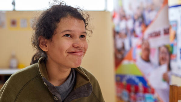 In Peru, 15-year-old Anais is in school for the first time with support from UNICEF and Education Cannot Wait. 