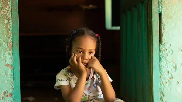 Six-year-old Fatima, a child displaced by war, fled Khartoum with her family and is receiving support from UNICEF at the Alshargia safe learning space, or makanna, in Kassala state.