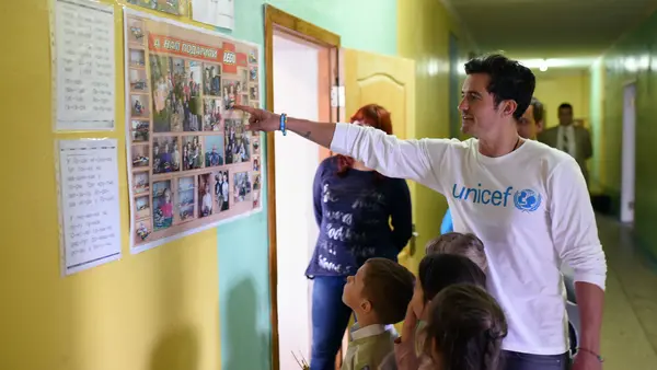 UNICEF Goodwill Ambassador Orlando Bloom visits School #13 in Slovyansk as part of a visit to conflict-hit eastern Ukraine to raise awareness of the global education crisis facing children in emergencies.  