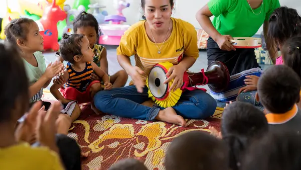 unicef, laos, teachers, education, educating children