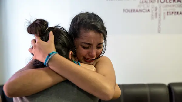 HOW UNICEF SUPPORTS AND PROTECTS CHILD MIGRANTS EVERY STEP OF THE WAY