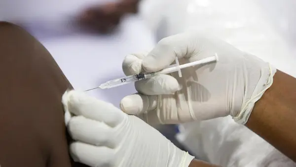 On March 1, 2021, health workers in Côte d'Ivoire began receiving their COVID-19 vaccination with doses supplied by the COVAX Facility. 