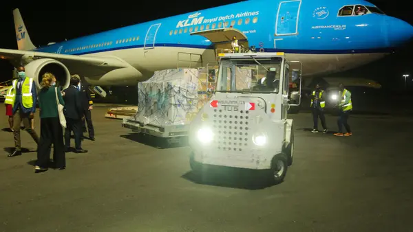 On 3 March 2021, 102,000 Pfizer-BioNTech mRNA COVID-19 vaccines are unloaded in Rwanda, the first African country to receive the Pfizer vaccines through COVAX.