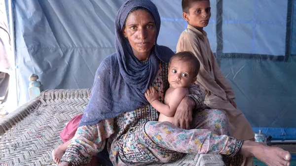 Rising floodwaters forced Nazira and her children out of their home in Balochistan Province, Pakistan.