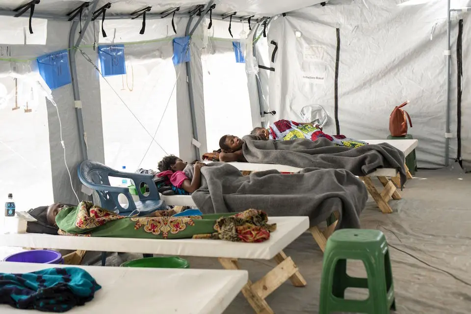 Cholera patients are treated at a UNICEF-supported treatment center near Chikanda, Malawi.