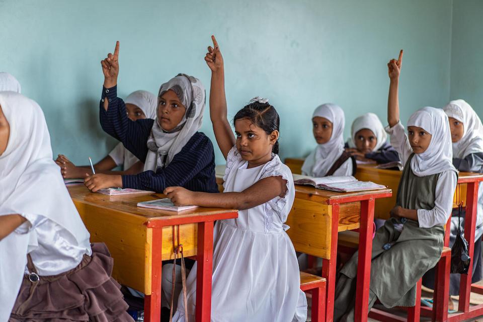 Girls attend class at a UNICEF-supported school in Al Zyadi Village, Lahj governorate, Yemen.
