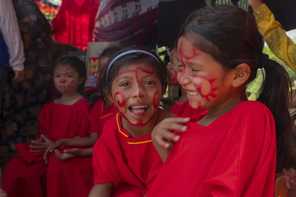 Girls benefiting from UNICEF’s ECW-supported programming in Guajira, Colombia. © UNICEF/Suárez