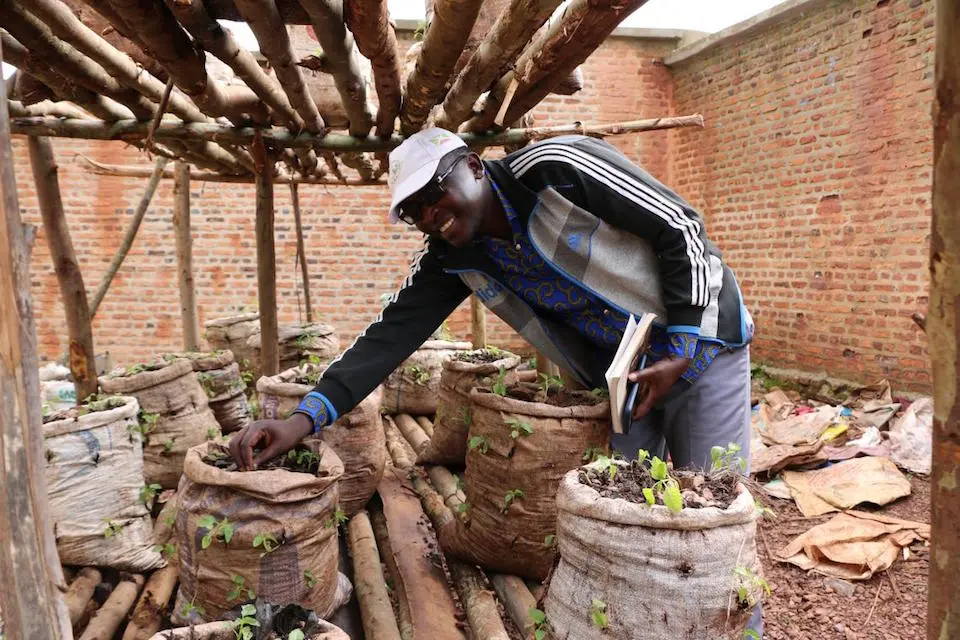 Oscar Sinzinkayo, Science and Technology teacher at Kabari Basic School, Ngozi Province, Burundi.
