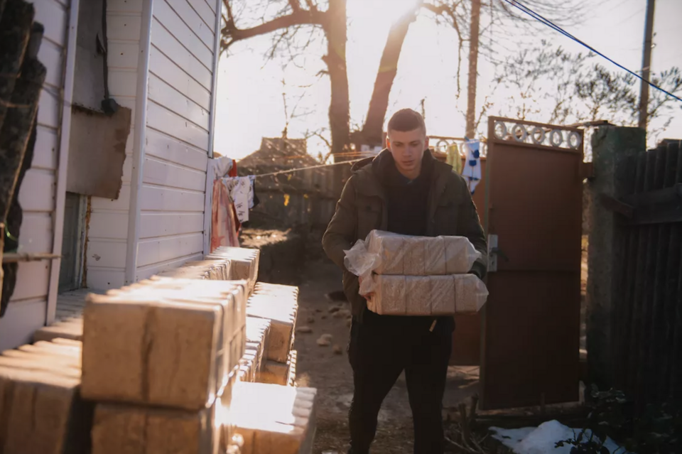 In the village of Bezruky, Ukraine, UNICEF provided Oleksandr's family with two tons of briquettes to heat their home in winter.