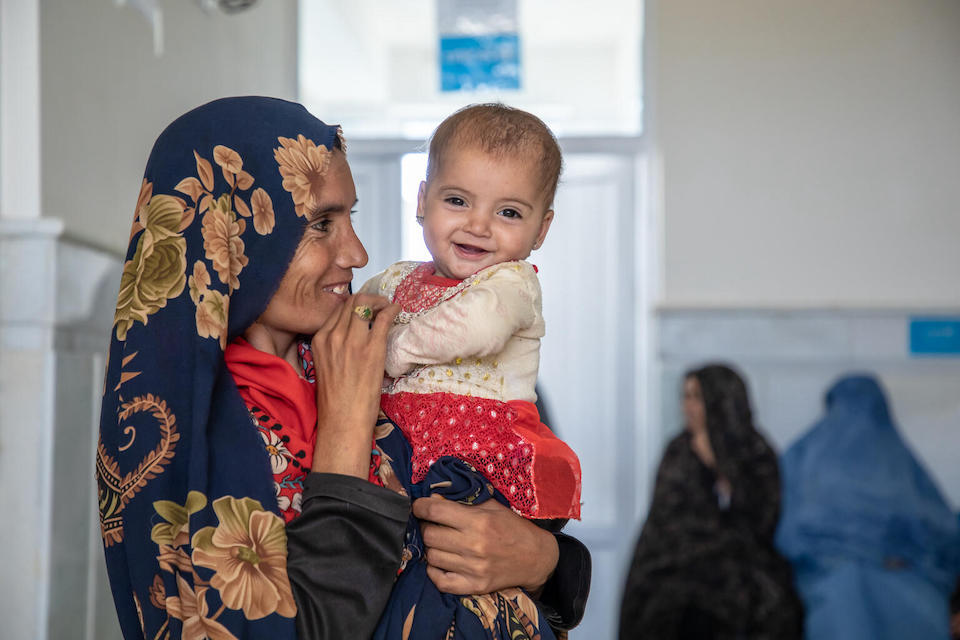 Zahra, pregnant mother of a 1-year-old baby girl Farzana, has come to the maternity ward for a checkup at a UNICEF-supported hospital in Guzarah district, Herat province, Afghanistan.