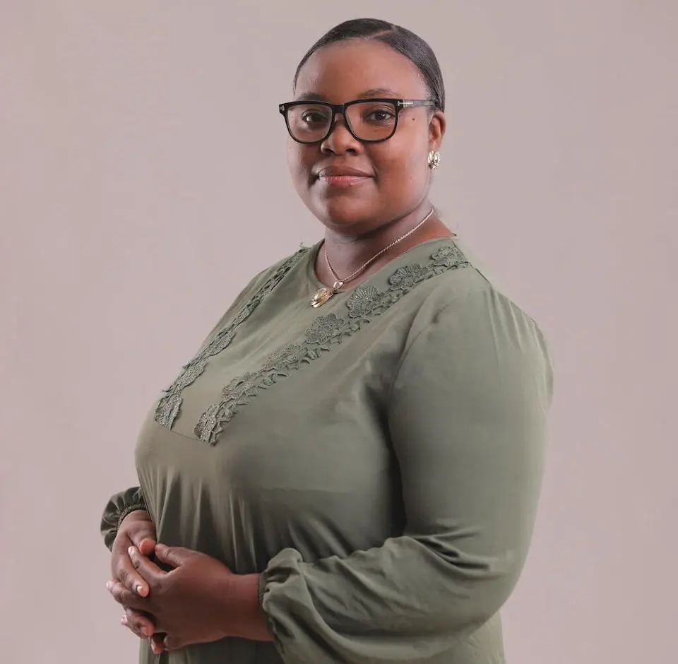 UNICEF Innovation30 Innovator Yaye Souadou Fall has helped cement factories in Dakar, Senegal, reduce their carbon emissions using recycled tires as fuel.