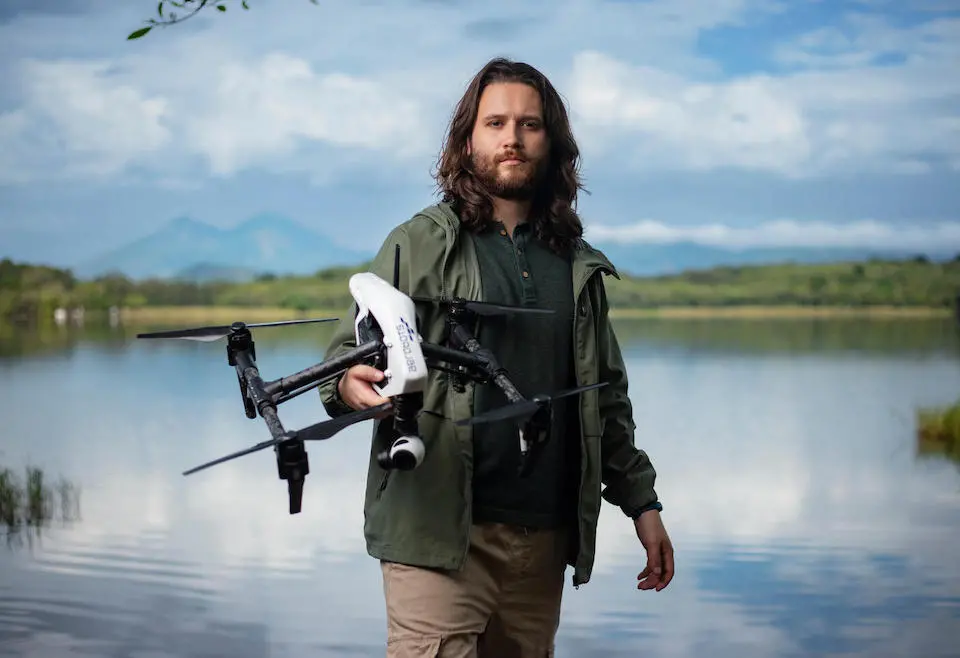 Dan Isaí Alvarez Ruano holds one of his Dronebots, an innovation in emergency communications that is being scaled with support through UNICEF Innovation30.