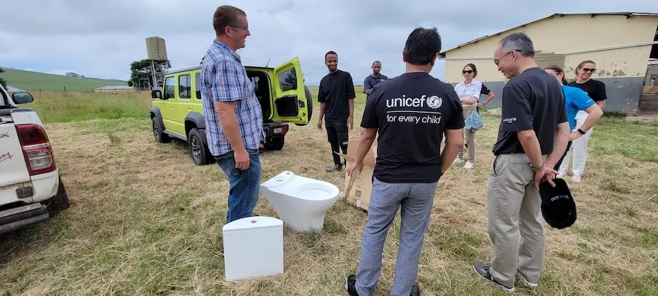 At a junior school, UNICEF introduces interventions to enhance water, sanitation and hygiene