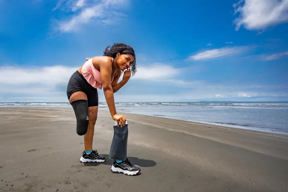 Maribel, from Tumaco, Colombia, lost her leg in a landmine blast.  