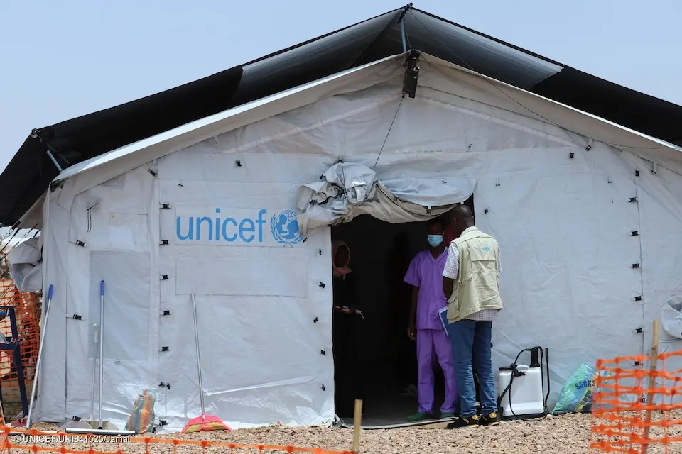 Outside a UNICEF-supported cholera treatment center in Tawila, North Darfur, Sudan.