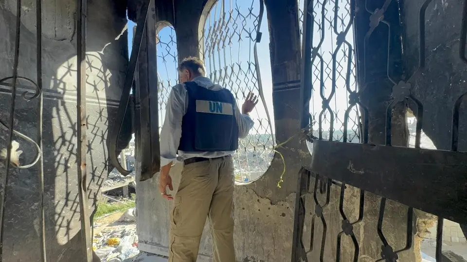 On Jan. 11,  2026, UNICEF spokesperson James Elder walks in a damaged building in Al Manshiya camp, Beit Lahia, North Gaza.