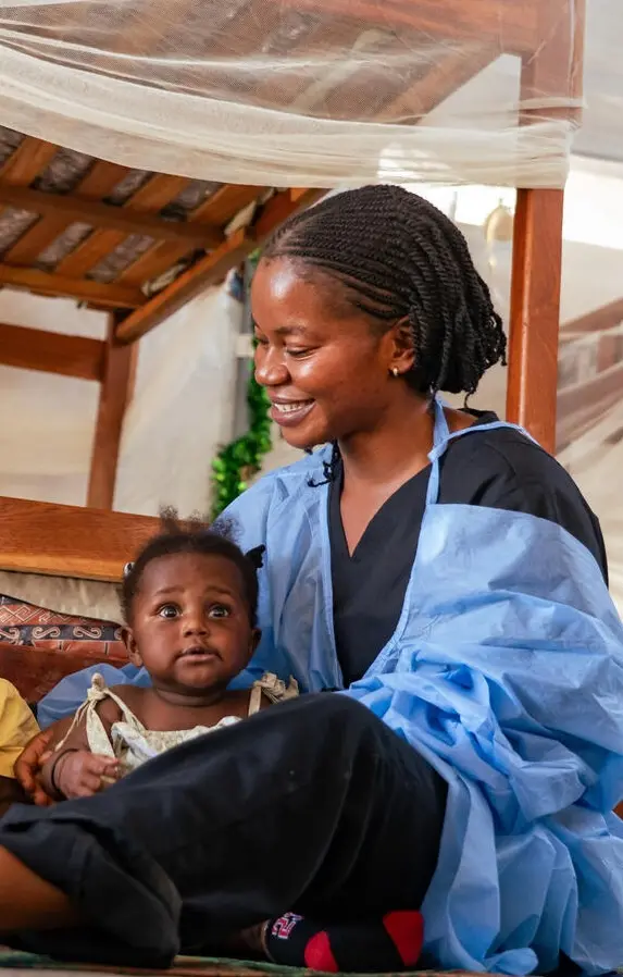 A caregiver at a UNICEF-supported Ebola nursery in Bunia, Ituri province, DR Congo.