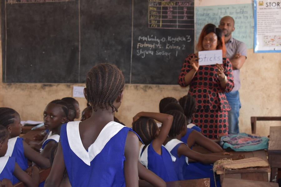 Students practice language arts at the Tonkolili District Education Council Primary School for Girls. UNICEF Sierra Leone. 