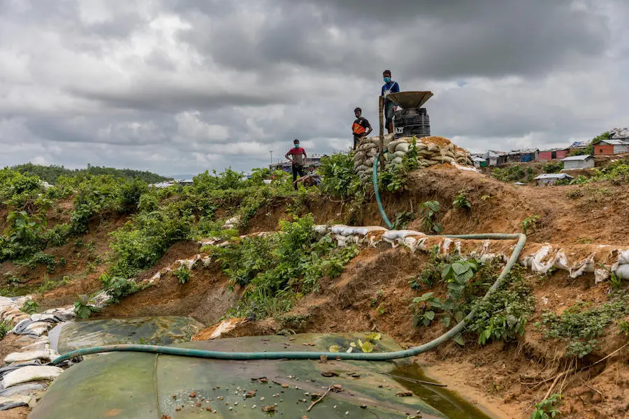 Rohingya refugees are paid US $5 to clear out toilets by hand in the Chakmarkul Refugee Camp in Cox's' Bazar, Bangladesh. UNICEF, Rohingya refugees, Bangladesh, toilets, sanitation, World Toilet Day