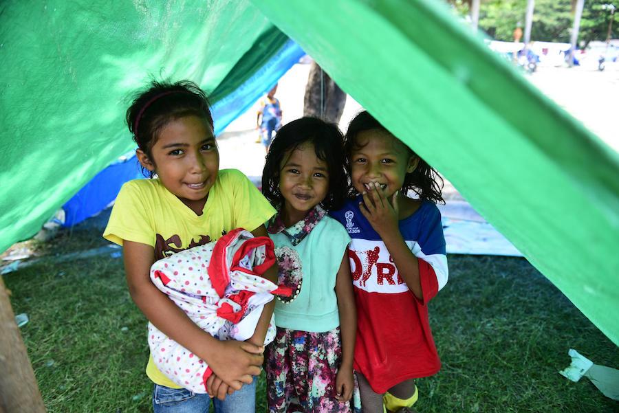 unicef, indonesia, earthquake, tsunami, sulawesi, humanitarian aid, children first