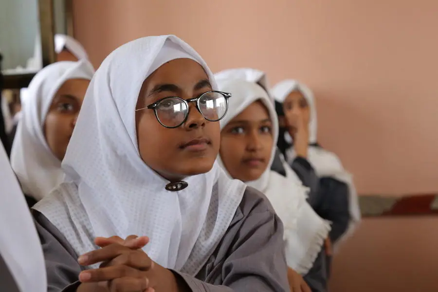 On 4 December 2018 at the Ibn Zaidoon School in Aden, Yemen, girls attend class. UNICEF, Yemen, humanitarian crisis, education, girls in school
