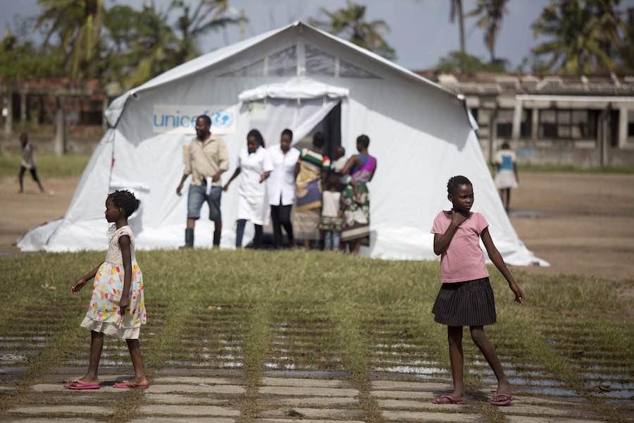UNICEF set up a medical facility at a technical school where people were brought after their homes were destroyed and flooded, in Buzi, Mozambique, on Saturday 23 March 2019.
