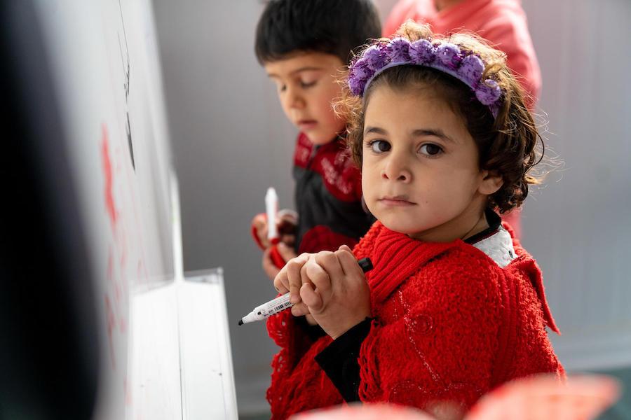 Thousands of refugee children are getting an education with the opening of 54 new Kindergartens in Azraq and Za’atari refugee camps as part of UNICEF’s support to the Government of Jordan to achieve universal KG2 in Jordan by 2025.