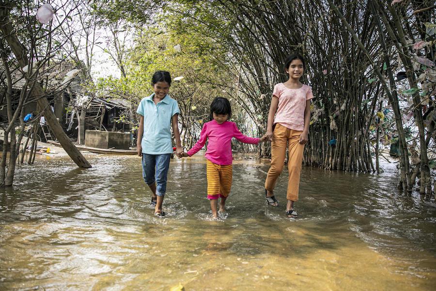 Severe flooding in Vietnam has left families in dire circumstances. UNICEF is working with partners to supply essential supplies and services. 