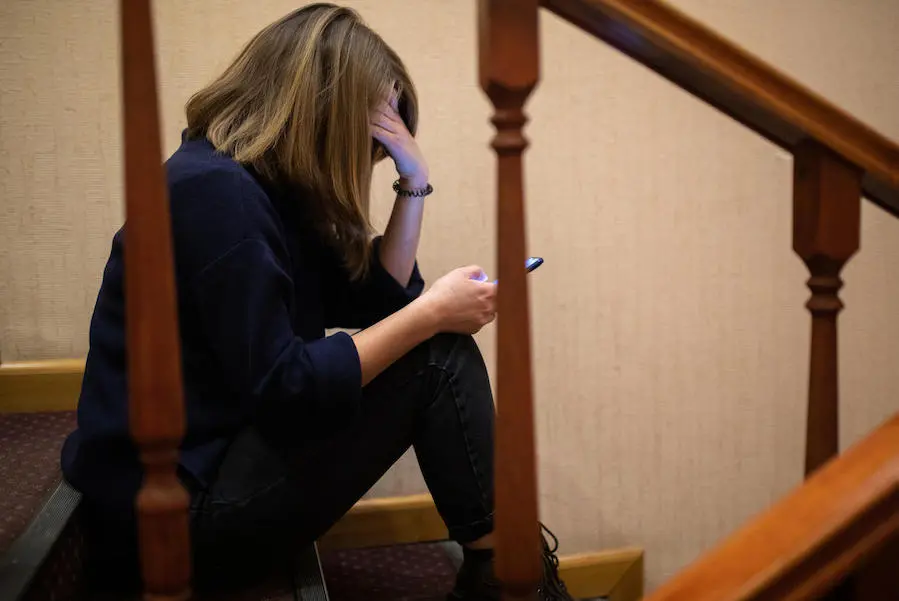 A team of UNICEF-supported psychologists and social workers in eastern Ukraine work with young people like Valia, 15, who called a helpline after running away from home. A team of UNICEF-supported psychologists and social workers in eastern Ukraine work with young people like Valia, 15, who called a helpline after running away from home.