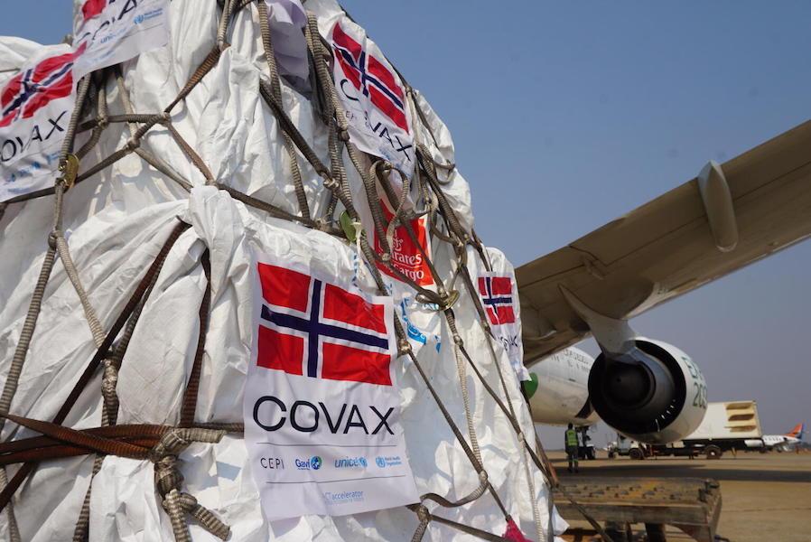 On September 17, 2021, 124,500 AstraZeneca COVID-19 vaccine doses donated by Norway through the COVAX Facility arrive at the airport in Lusaka, Zambia. 
