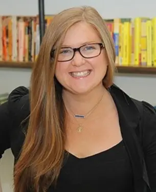 Erin Egan headshot