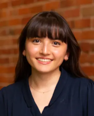 Ariana headshot
